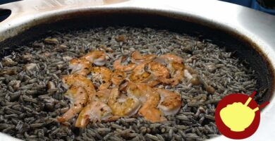 arroz negro, arroz con chipirones, arroz con chipirones en su tinta, arroz negro con calamar, arroz negro con sepia
